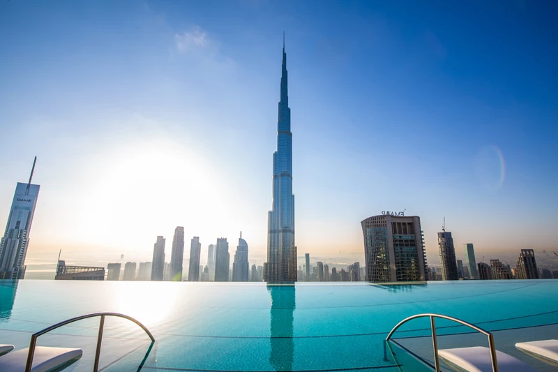 Ce La Vi Rooftop Pools in Dubai