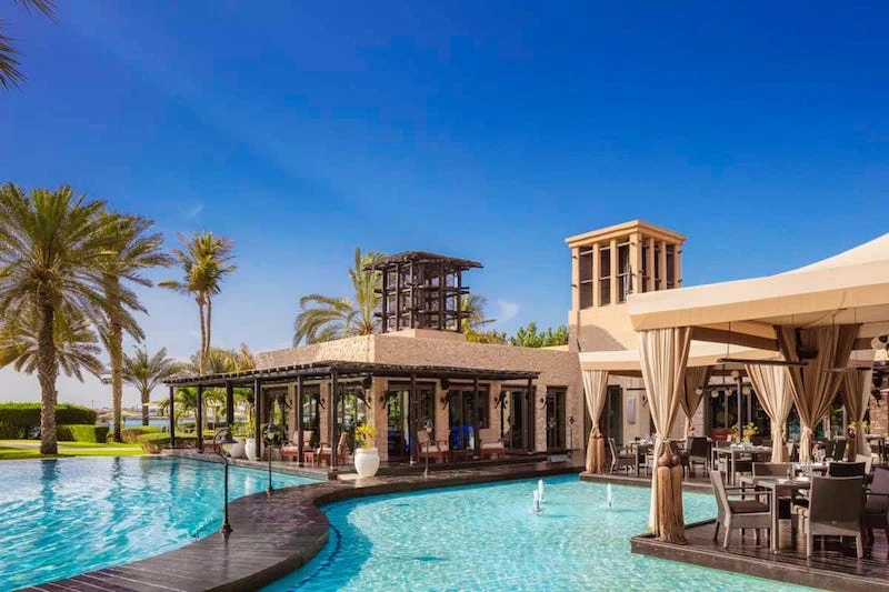 eauzone restaurant dubai
