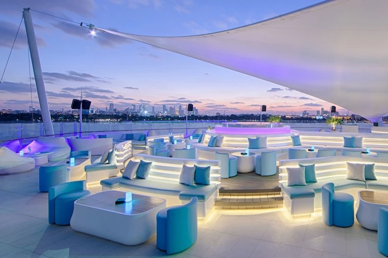 cielo outdoor bar dubai