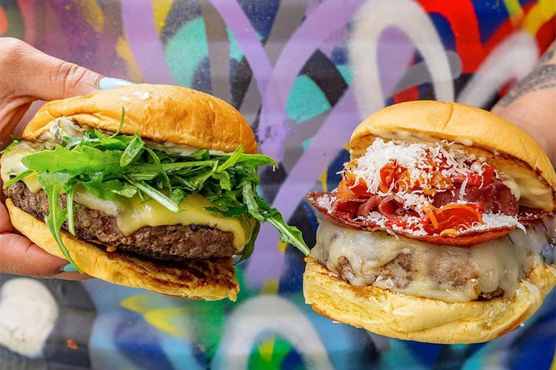 Black Tap burgers in Dubai 