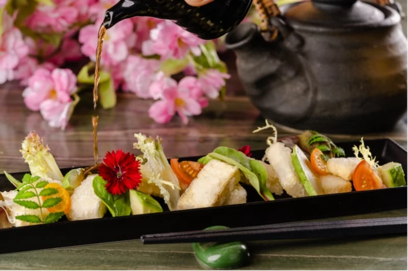 Armani hashi