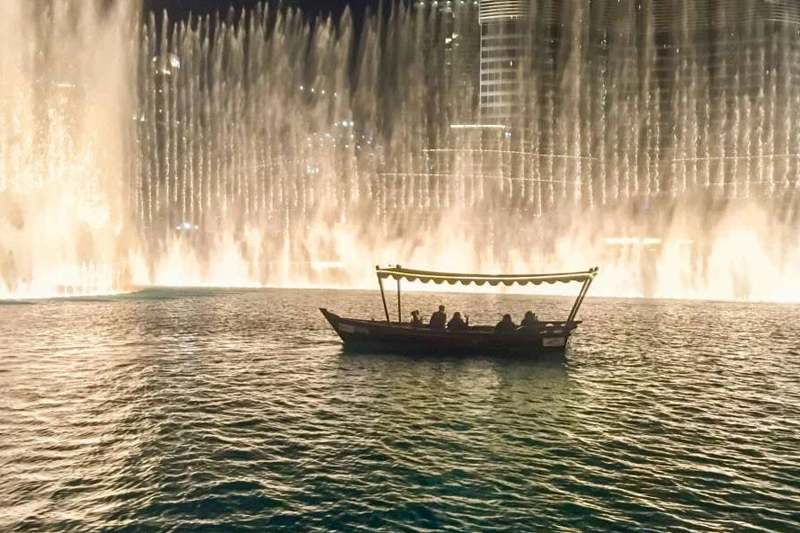 boat dubai mall
