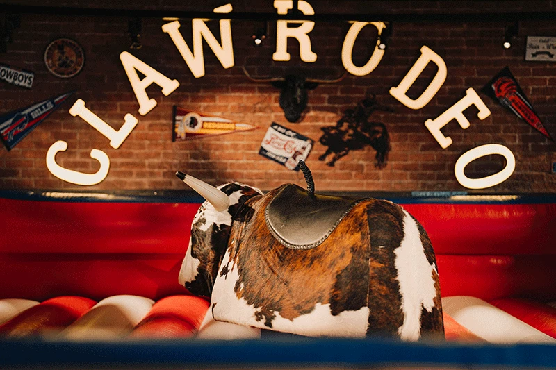 claw-bronco